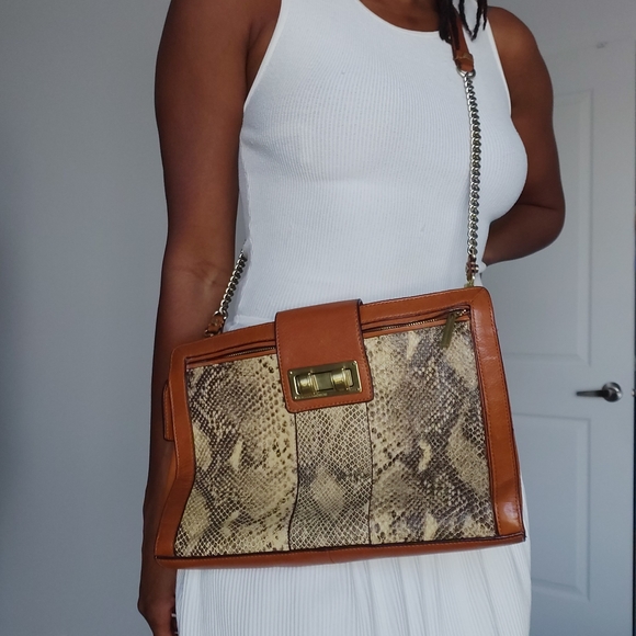 BCBG LEATHER & SNAKE PRINT HANDBAG - Picture 2 of 7